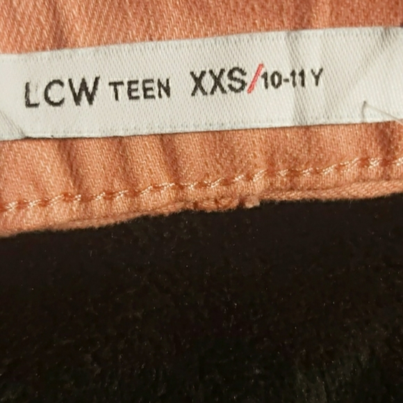 Pink jean shorts - Picture 3 of 6